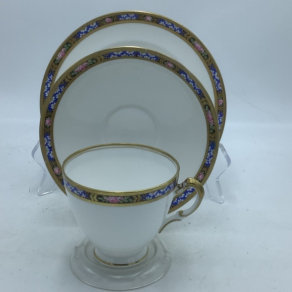 Standard China England Three Piece Cup/Saucer/Plate - Picture 7 of 14